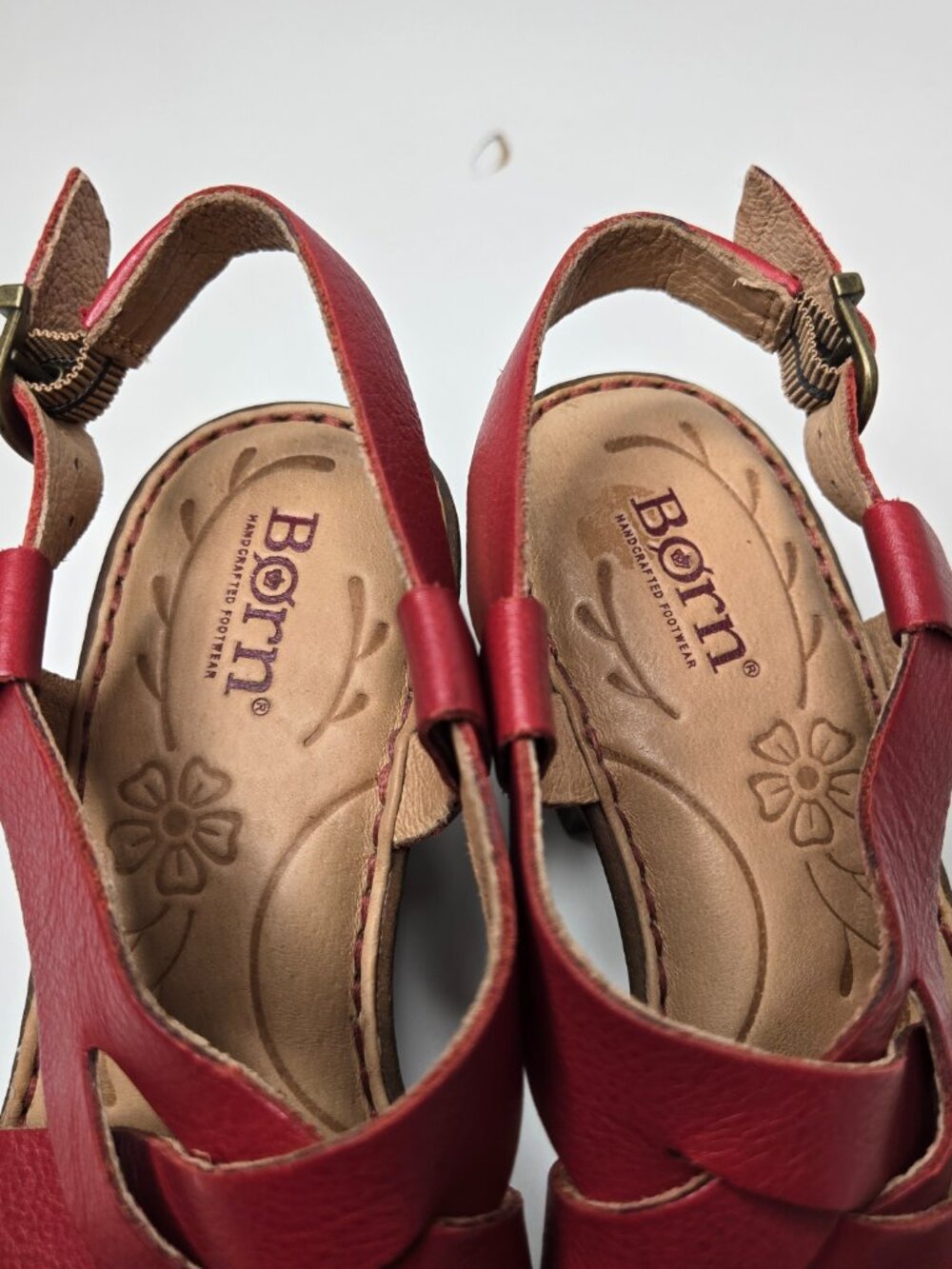 Born Carmo Red Sandals Women Leather Slingback Strappy Wood Tone Heel 7M - Picture 7 of 10